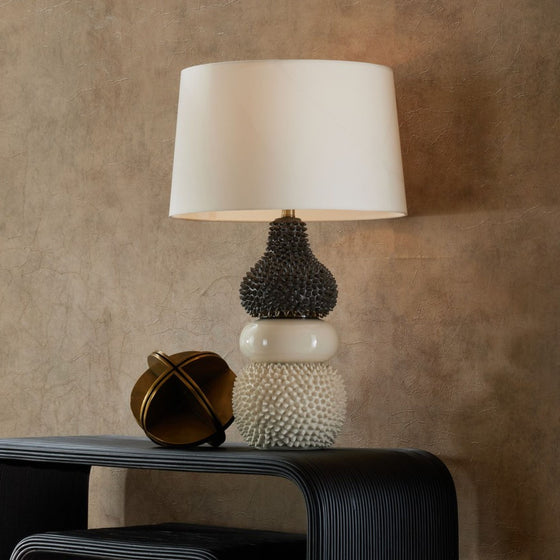 Pointe Table Lamp