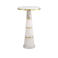  Aroha Drinks Table