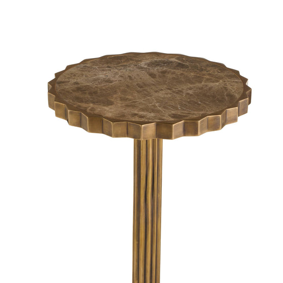 Van Drinks Table