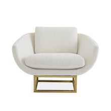  Beaumont Lounge Chair